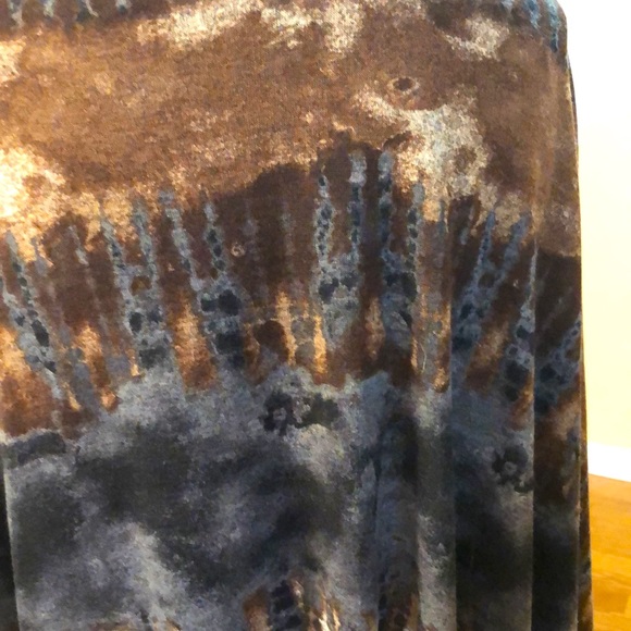 NWOT! Chico’s Lightweight Duster. OS. Beautiful Fall colors! Versatile! - Picture 4 of 5